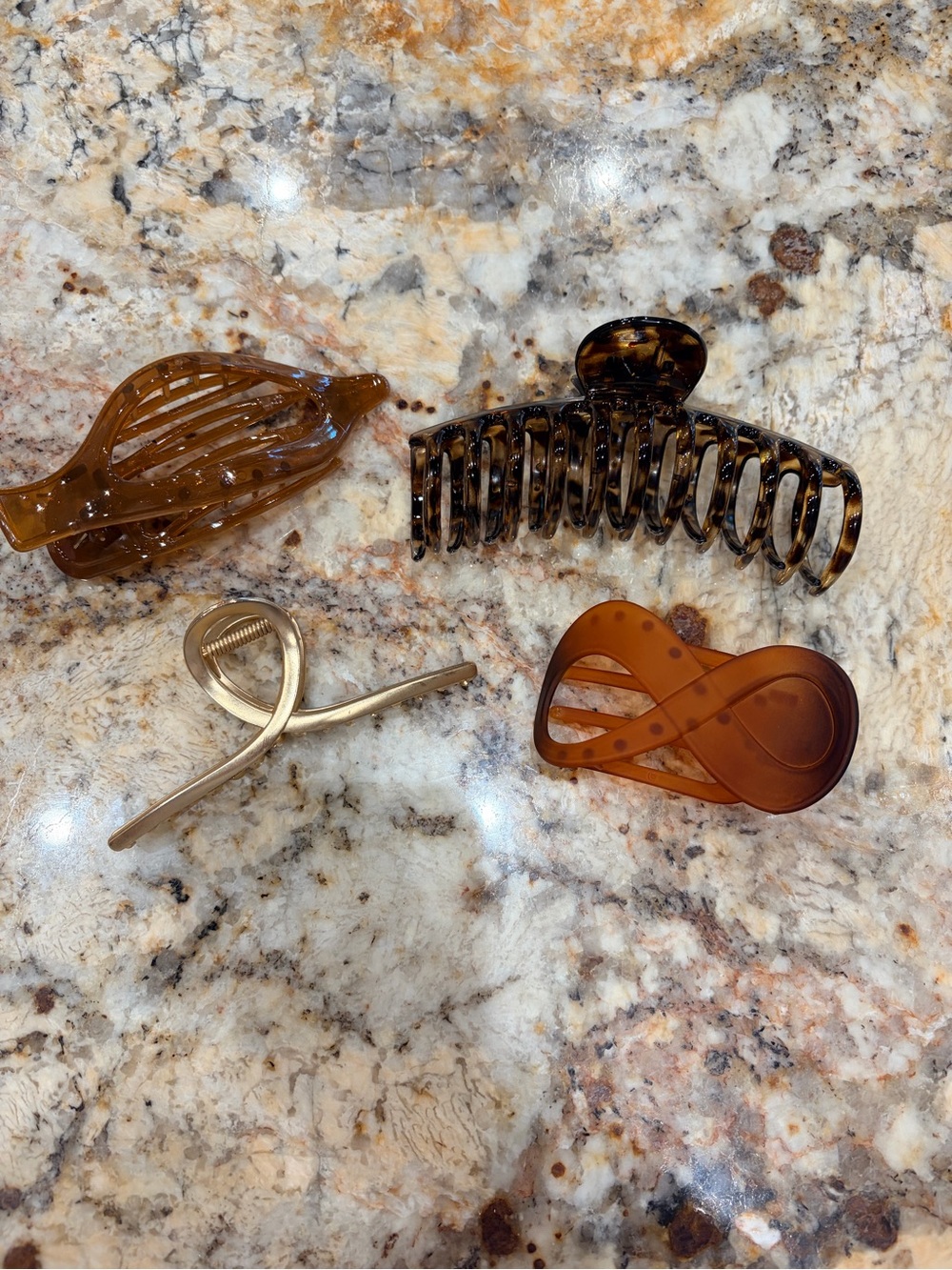 Women’s Brown & Tortoiseshell Hair Clip Set - Stylish Everyday Accessories